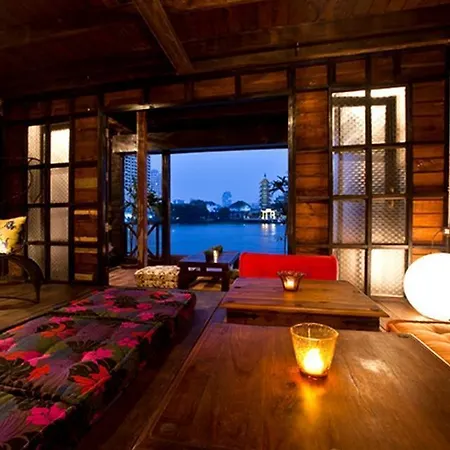 Loy La Long Hotel-2