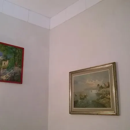 Rita Room-2