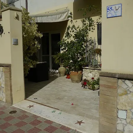 Guesthouse Marinapoetto-2