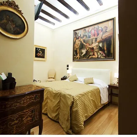 Cenci Bed&Breakfast Fontana di Trevi-3