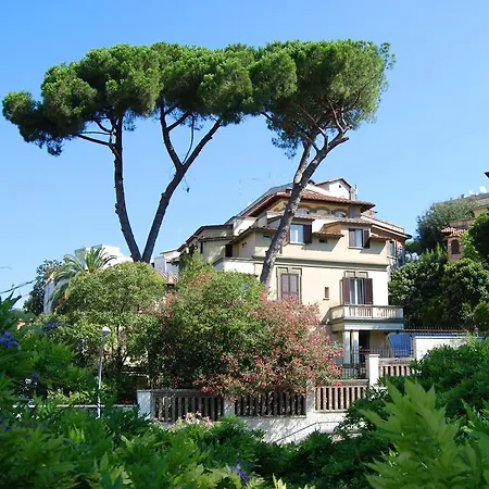 Hotel Residence Villa Tassoni-2