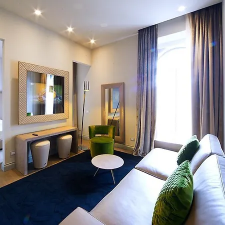 Vittoriano Luxury Suites-3