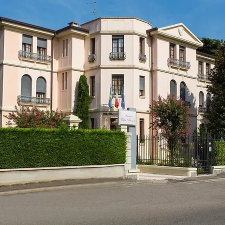 Residence Villa Mainard-3