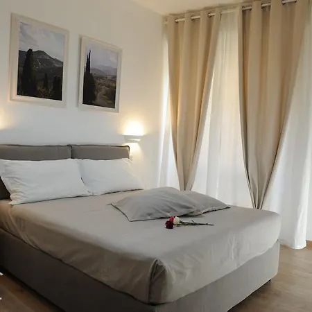 Piccolo Borgo Antico-2