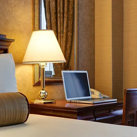 Wellington Hotel-2