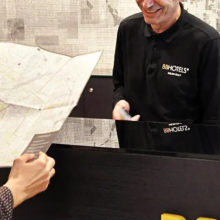 Bb Hotels Aparthotel Bocconi-2
