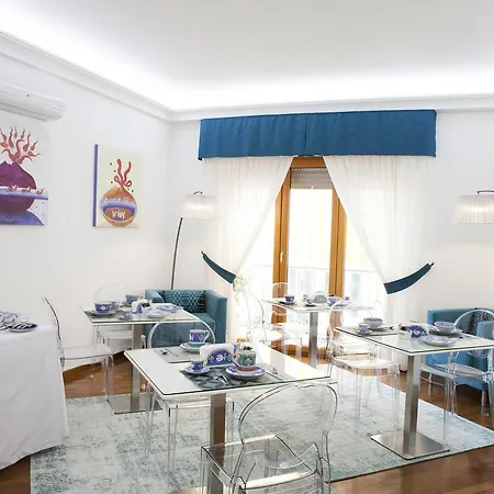 Isa Guest Rooms-3