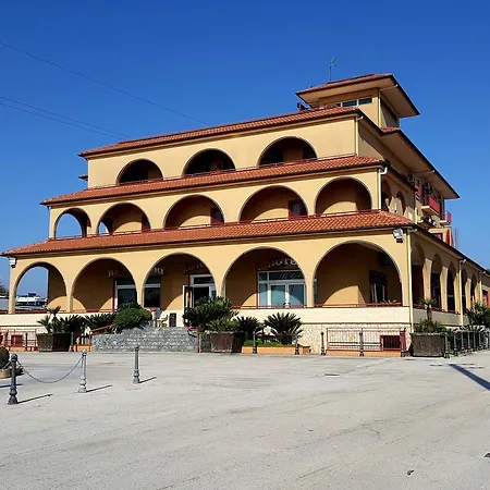 Hotel Re Di Cuori-3