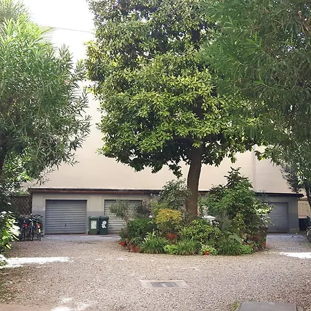 Bronzino House-3