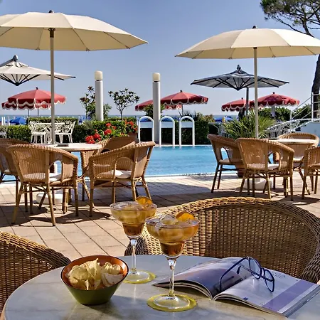 Ruhl Beach Hotel & Suites-2
