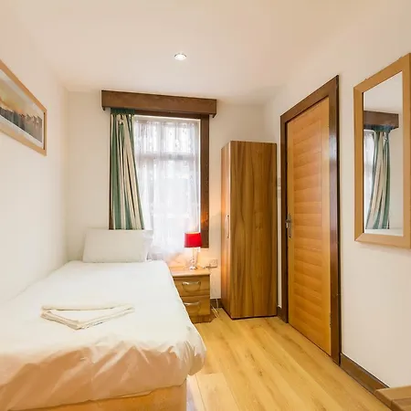 Brick Lane Hotel-2