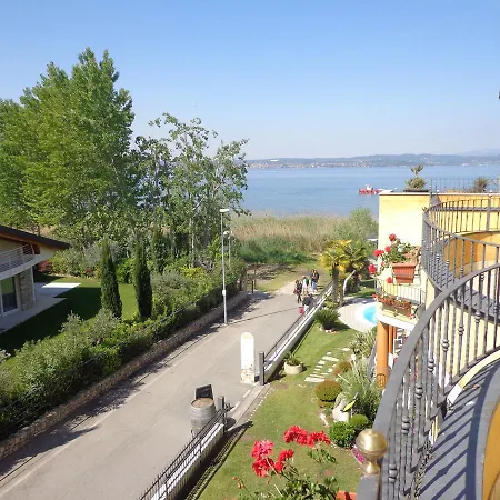 Hotel La Rondine-3