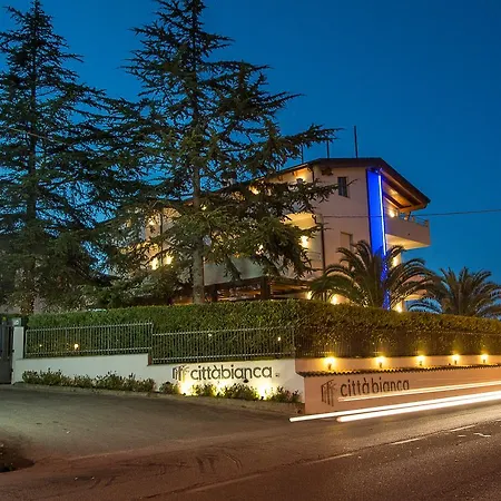 Boutique Hotel e Spa Città Bianca-3