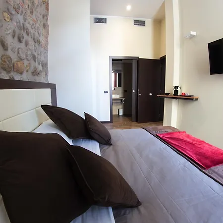 Arena Luxury Rooms-2