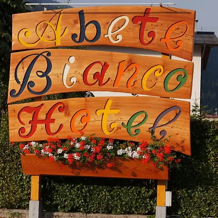 Hotel Abete Bianco-3