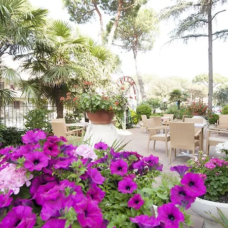 Hotel Edelweiss-3
