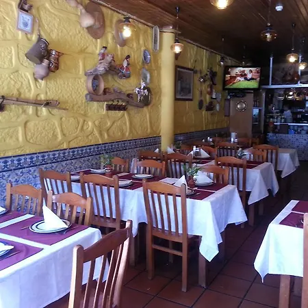 Caldeira Guest House-3