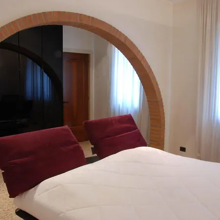 Locazione Turistica Gioia-3