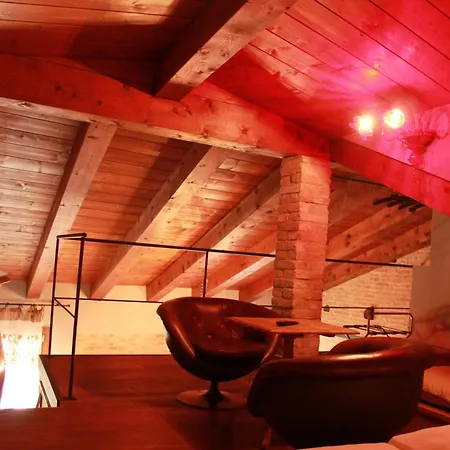 Rosso Charm B&B-3