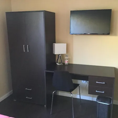 Domus Corso Umberto 18 B&B-3