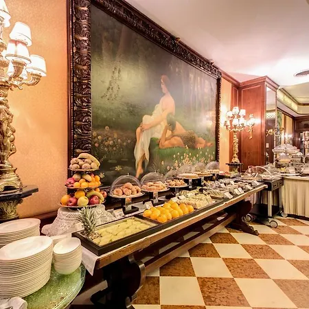 Hotel Romana Residence-3