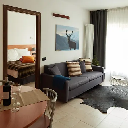 Base Camp Alpine Apartments-3