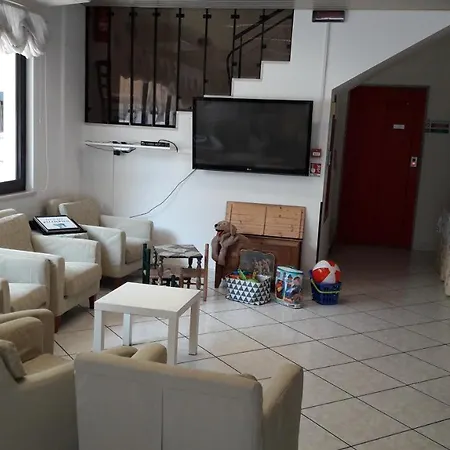 Hotel Luca-3