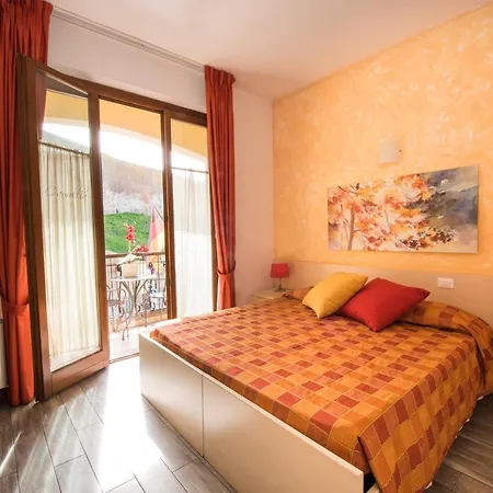 Bed & Breakfast Camollia-2