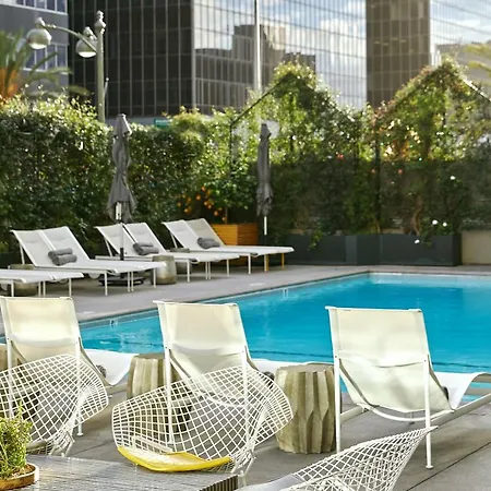The Line Hotel La-2