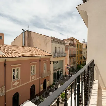 Corso Umberto Rooms-2
