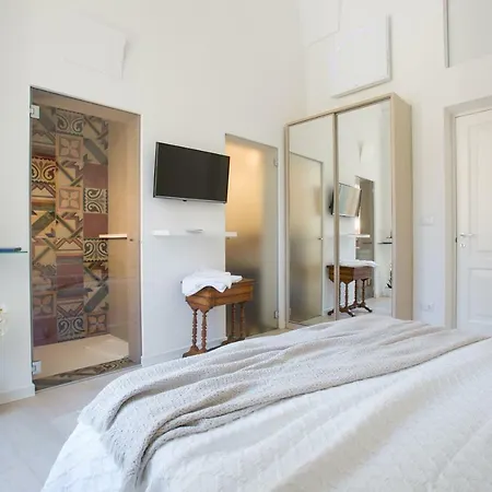 La Finestra sul Convitto B&B-3