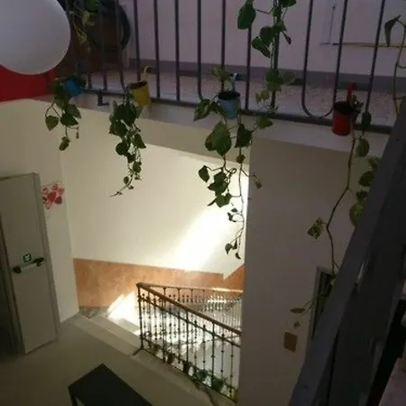 Babila Hostel & Bistrot-3