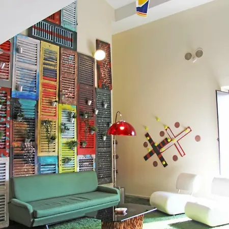 Urban Pop 2 Bnb-3