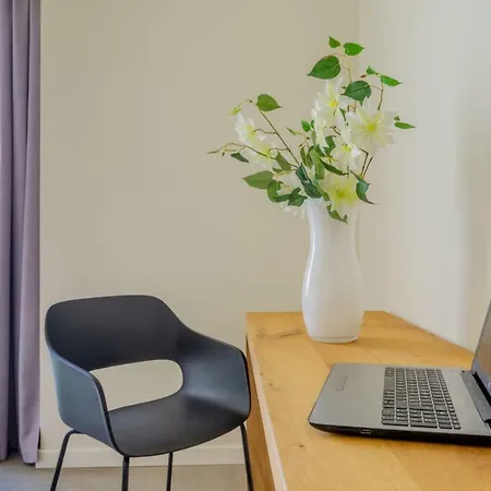 Garda Rooms-2