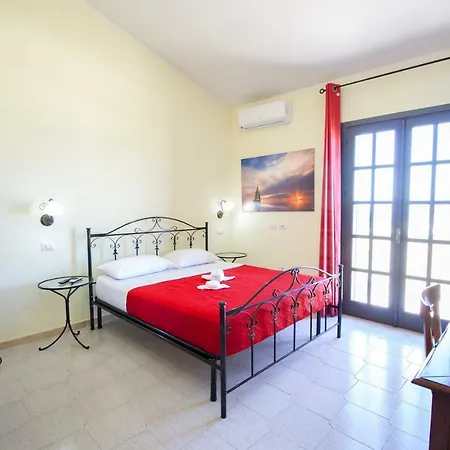 Guest House Capitan Libeccio-3
