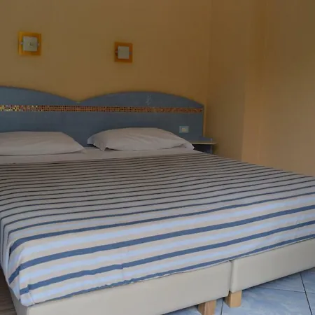 Hotel Chentu Lunas-2