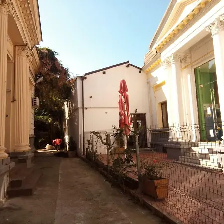 Central Guesthouse (Adults Only)-3