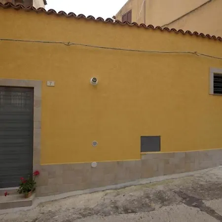 Locazione Turistica Domus Re-3