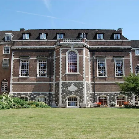 Goodenough College - University Residence-3