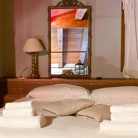 Rosso Charm B&B-2