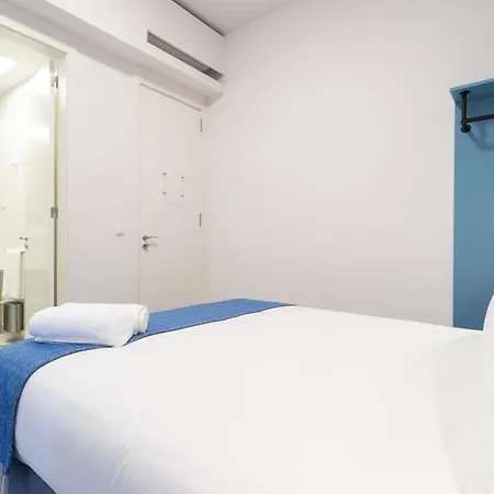 Bairro Alto Guesthouse-3