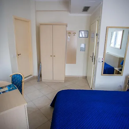 Hotel Nuovo Al Mare-3
