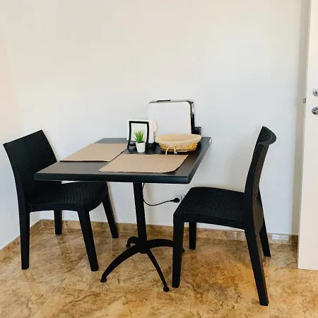 Esperanto B&B-3