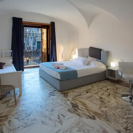Le Suites Del Duomo House-3