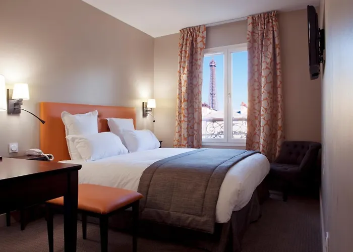 Hotel Le Relais Saint Charles Parigi