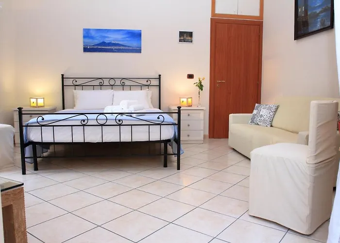 B&B Mitilini Central Station Napoli