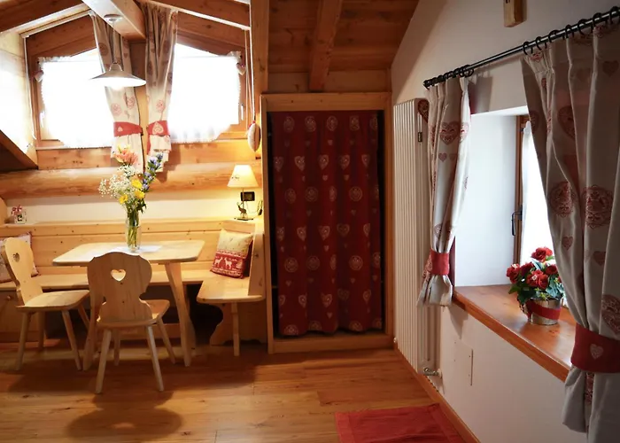 Cozy Apartment Near The Colosseum Central Roma