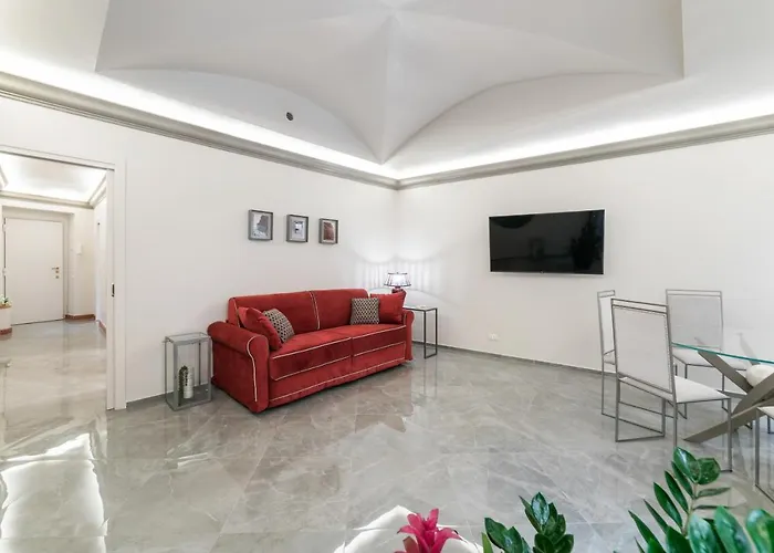 Bmga L Viapaola43 Palace Roma