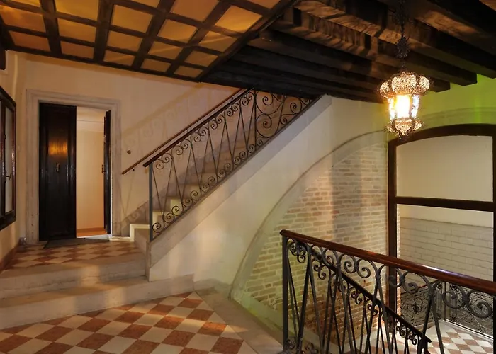 Canal Riva De Biasio Venezia