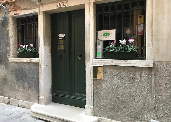 Le Due Corone Bed & Breakfast Venezia